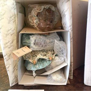 “DANIELLE” YOLANDA’S PLAYTIME BABIES PORCELAIN DOLL